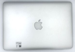 Apple Macbook Pro Retina 13" kannettava tietokone - 256GB / 8GB / Intel i5 - Kunnostettu