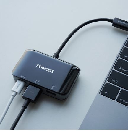 Romoss USB-C / HDMI 4K & USB-A 3.0/F Multiport adapteri - musta